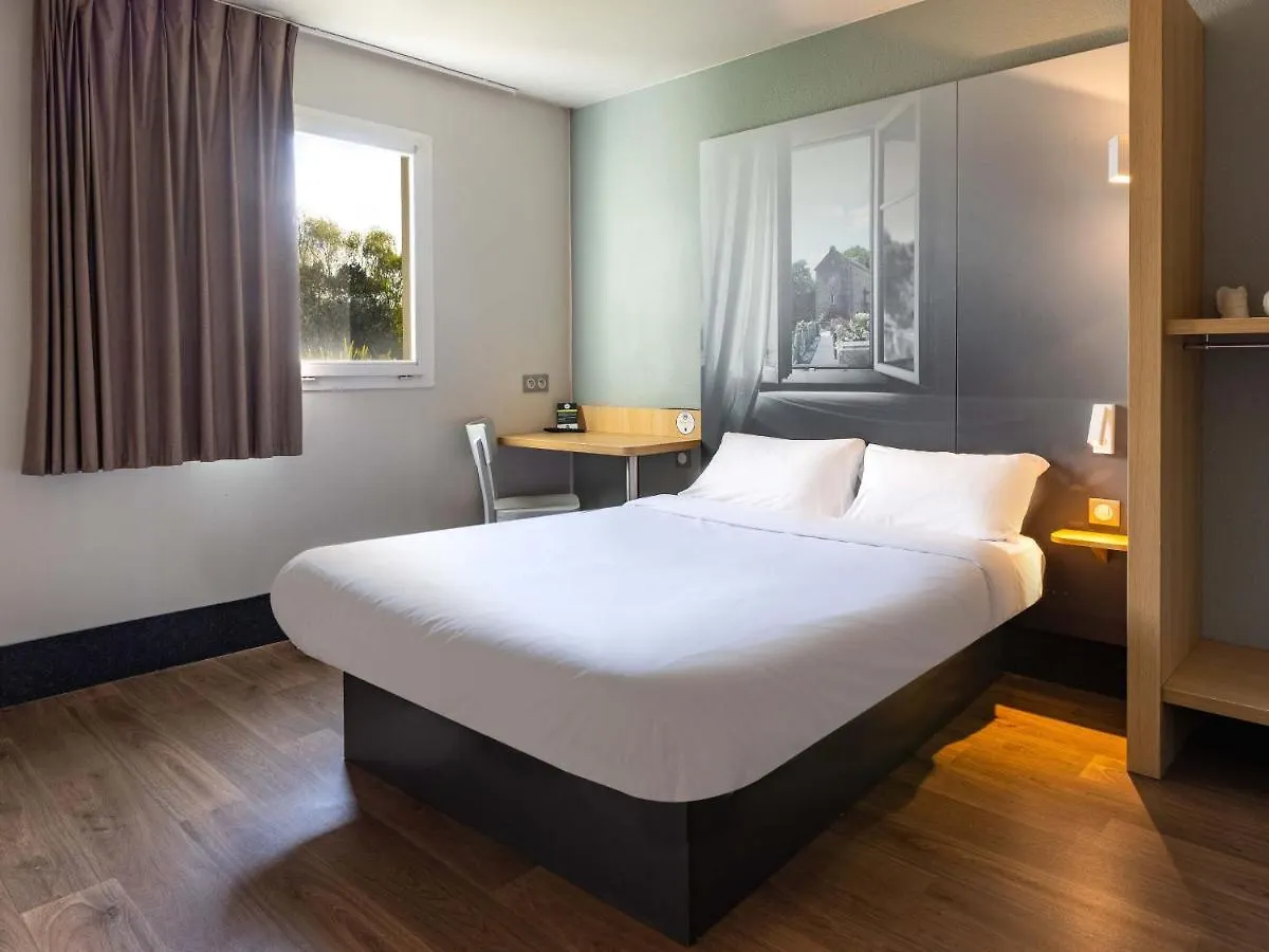 **  B&B Hotel Rennes Sud Chantepie France