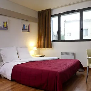 Aparthotel Adagio Access Centre