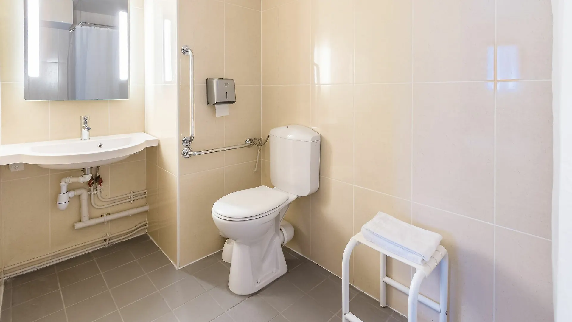 B&B Hotel Rennes Sud Chantepie